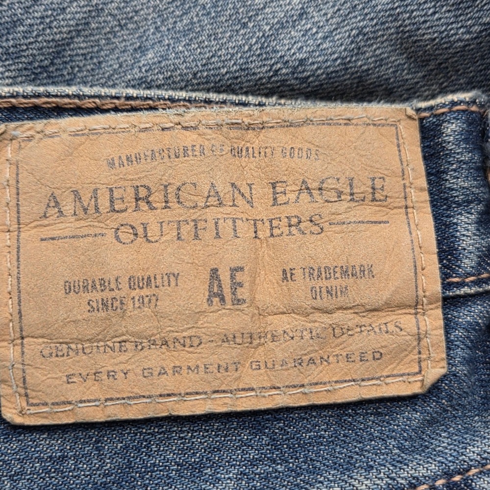American Eagle Jeans Mens 38x32 Blue‎ Denim Bootcut Medium Wash Vintage Y2K - Picture 4 of 8